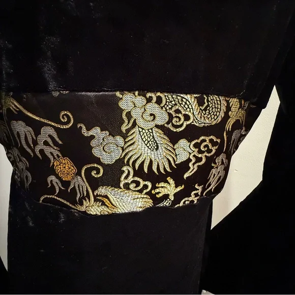 Vintage Miss Me Black Velvet Dragon Robe Size L Embroidered Waist - Picture 8 of 10
